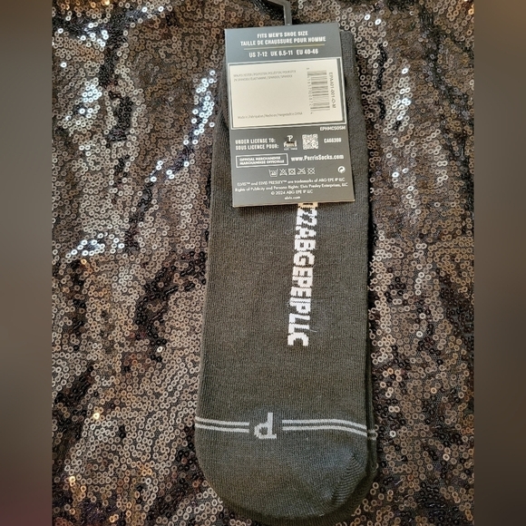 New Elvis Men's 2 pairs low cut socks US 7-12 - Picture 7 of 12